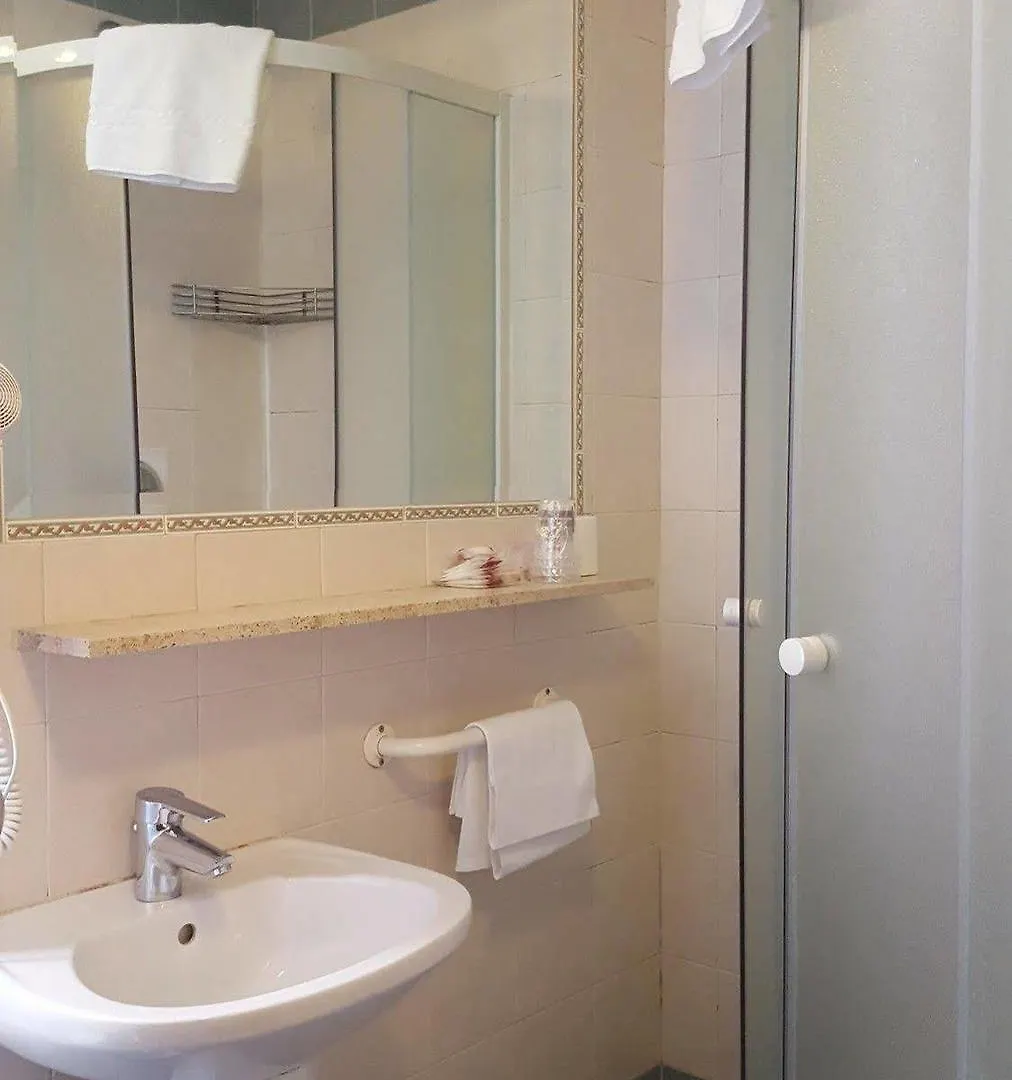 Clarin Hotel Rome 2*,  Italy