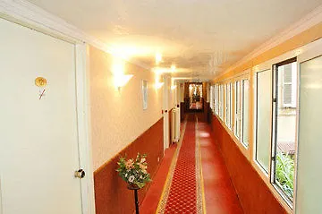 **  Clarin Hotel Rome Italy