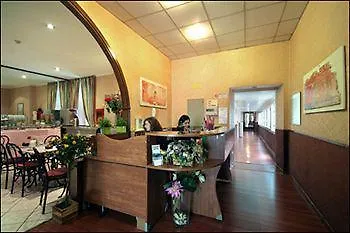 **  Clarin Hotel Rome Italy